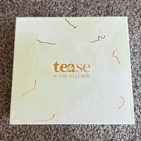 Brand new tease mug from the Jilly Box - Picture 4 of 5